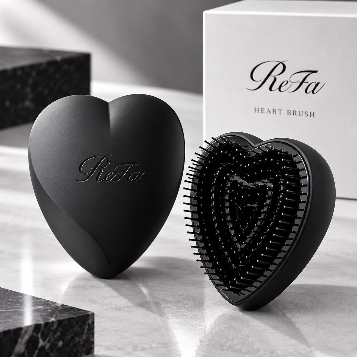 Escova ReFa Heart